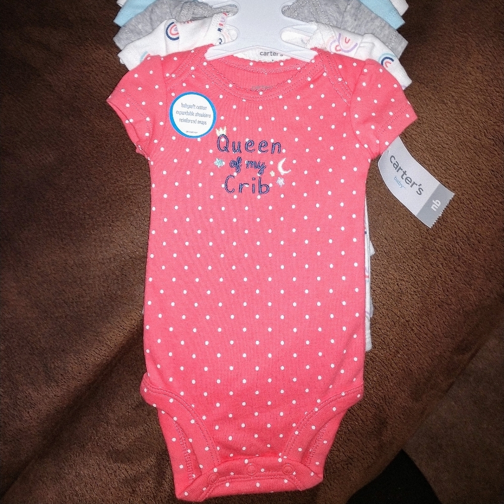 Brand new!! Newborn 5 piece onesies